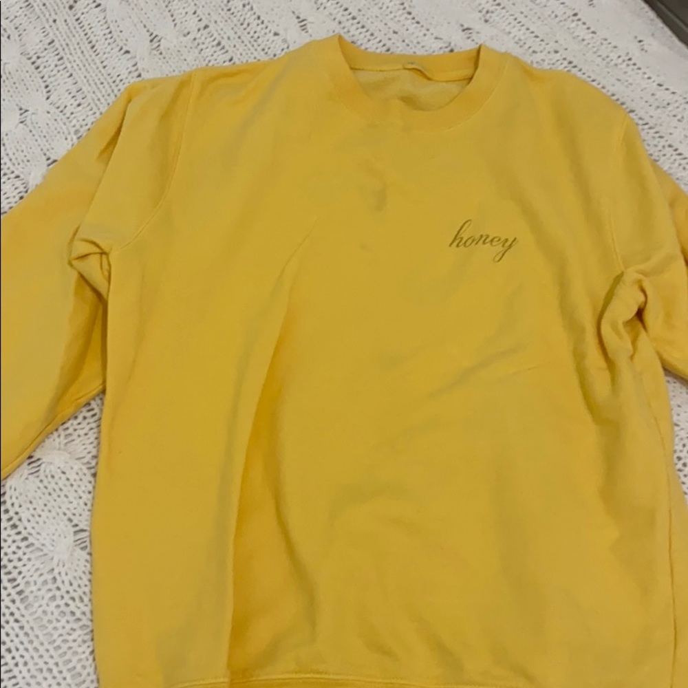 Brandy Melville yellow sweatshirt